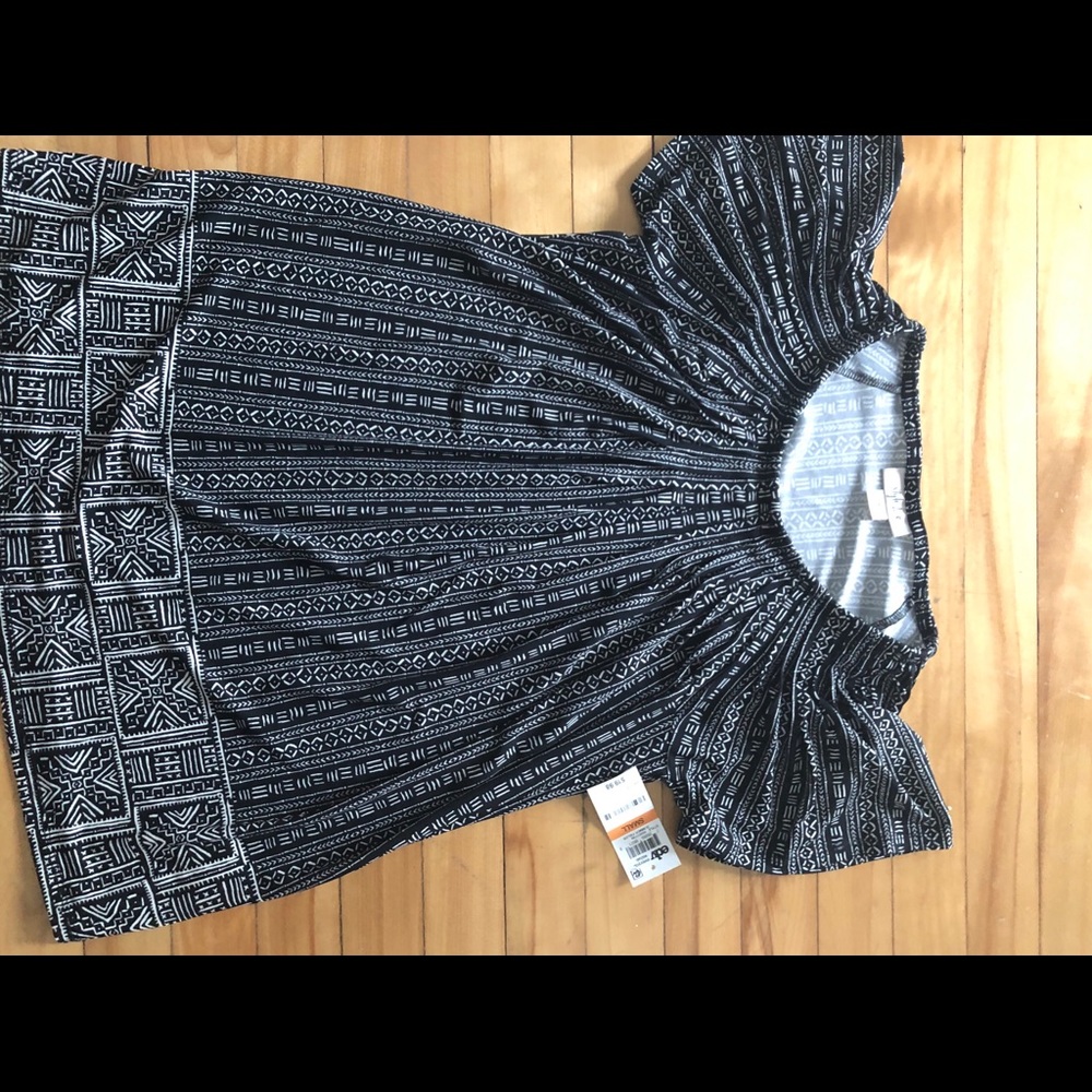Style & Co short sleeve top, NWT